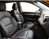 Luxusní interiér MG ZS s moderními technologiemi
