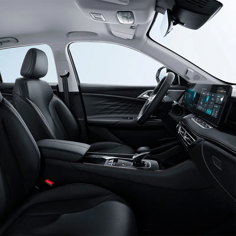MG HS PHEV operativní leasing - Lenner Motors