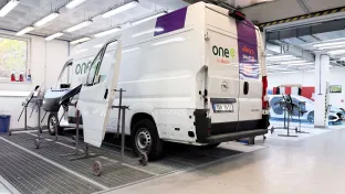 Lakovna užitkových vozů - autorizovaný servis Peugeot - Lenner Motors