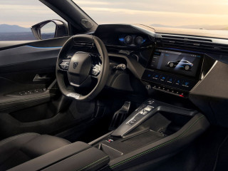 nový peugeot e408- Lenner Motors