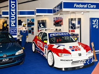 Peugeot slaví v Česku 30 let - Lenner Motors