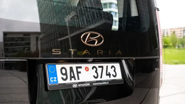 Staria