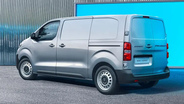 nový peugeot expert- lenner motors