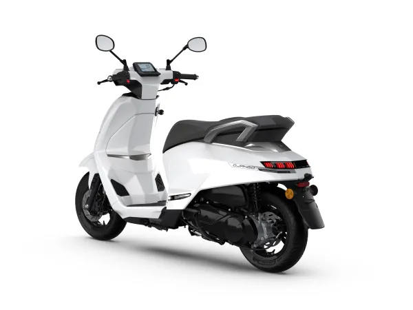Peugeot Django evo- Lenner Motors