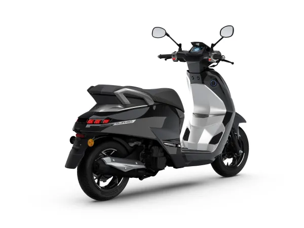 Peugeot Django evo- Lenner Motors
