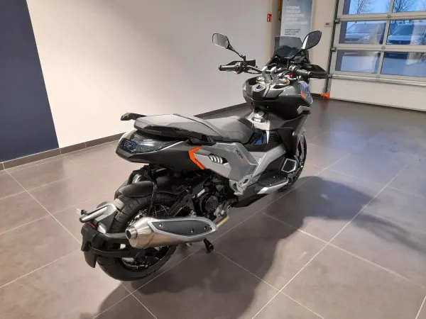 Peugeot xp400- Lenner Motors