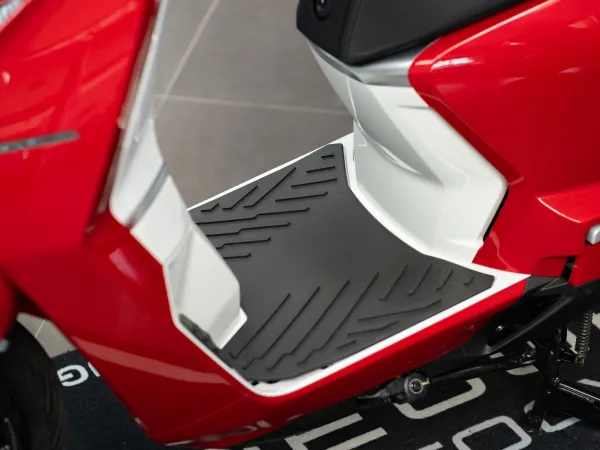 Peugeot Django evo- Lenner Motors
