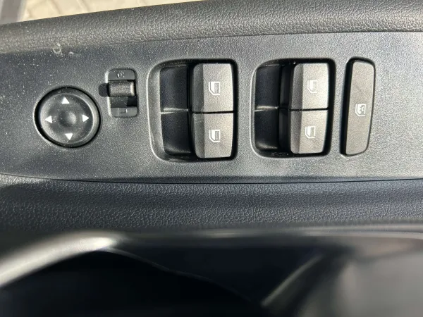 Hyundai BAYON - Lenner Motors