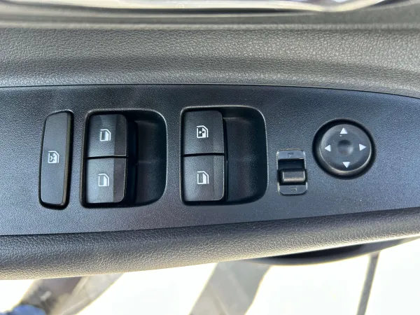 Hyundai i20 smart - Lenner Motors