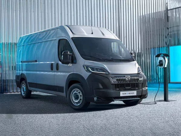 nový peugeot boxer- lenner motors