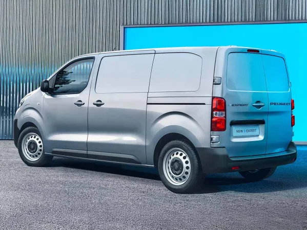 nový peugeot expert- lenner motors