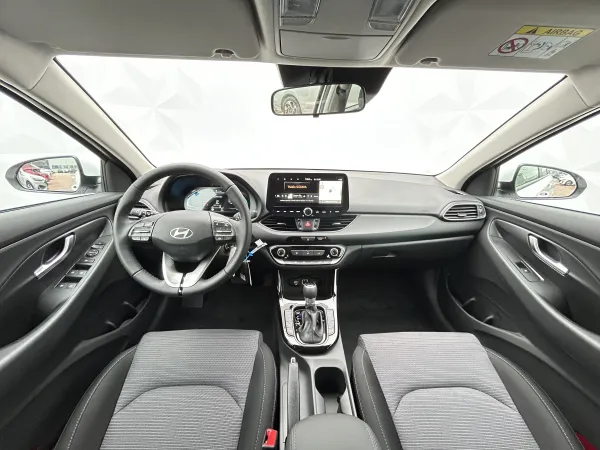 Hyundai i30 combi - operativní leasing - Lenner Motors