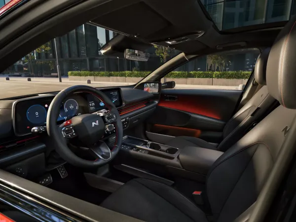 Hyundai IONIQ 6 N Line - Lenner Motors