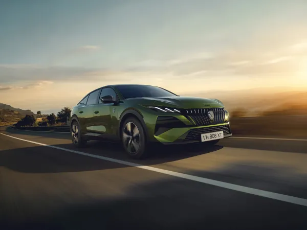 Nový Peugeot 408 - Lenner Motors