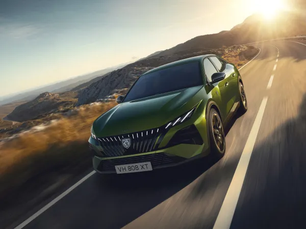 Nový Peugeot 408 - Lenner Motors