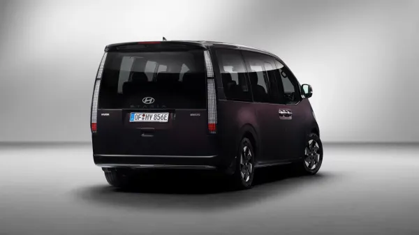 Hyundai STARIA Electric - Lenner Motors