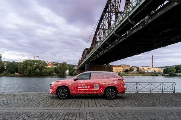 MGS9 PHEV - Lenner Motors
