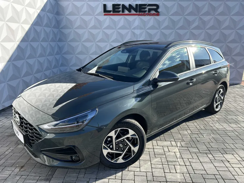 Hyundai i30 WG 1.5i GO Czech!