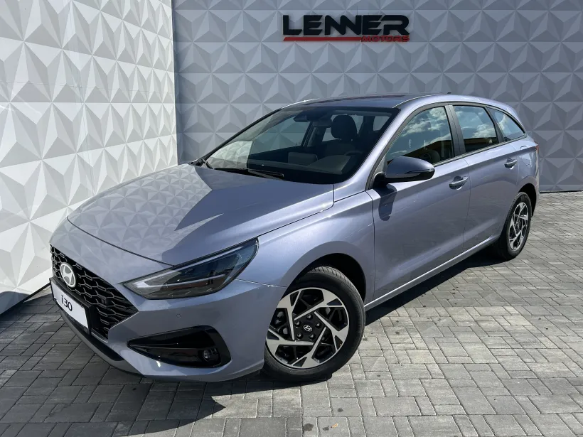 Hyundai i30 WG 1.5i GO Czech!