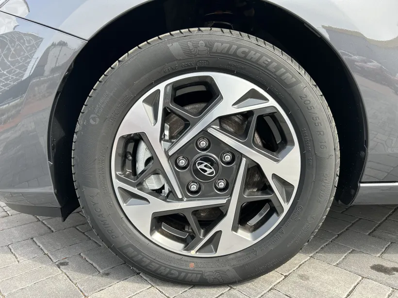 Hyundai i30 WG 1.5i GO Czech!