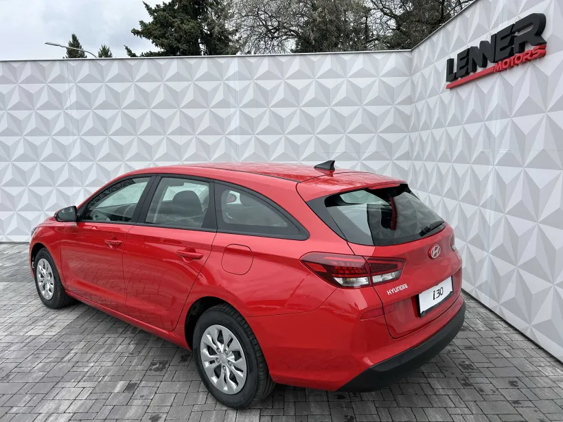 Hyundai i30 WG 1.5i COMFORT 16" ALU