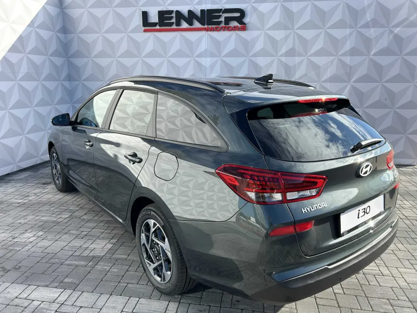 Hyundai i30 WG 1.5i GO Czech!