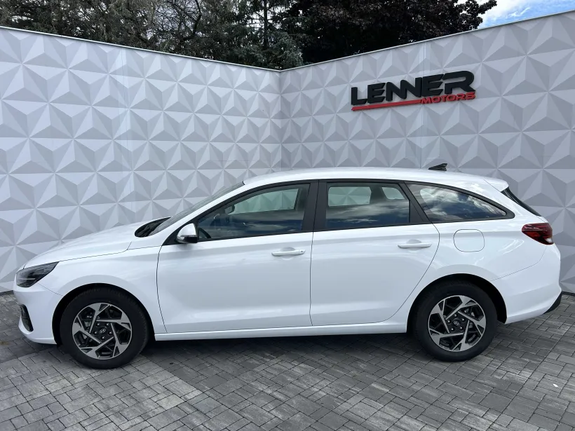 Hyundai i30 WG 1.0 T-GDi GO Czech!