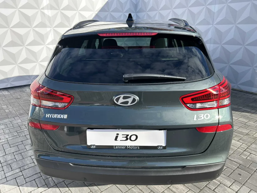 Hyundai i30 WG 1.5i GO Czech!