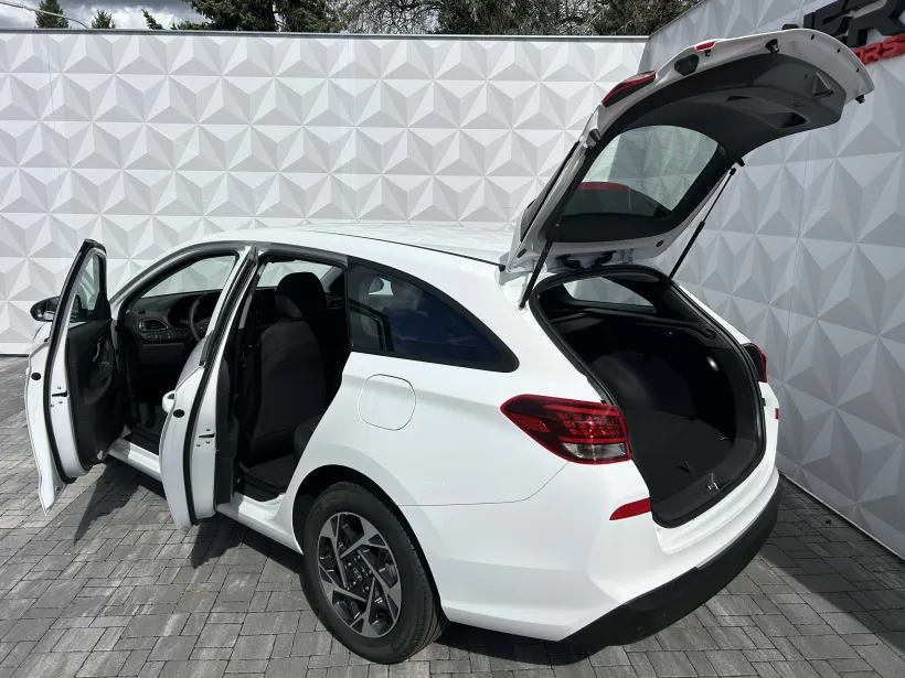 Hyundai i30 WG 1.0 T-GDi GO Czech!