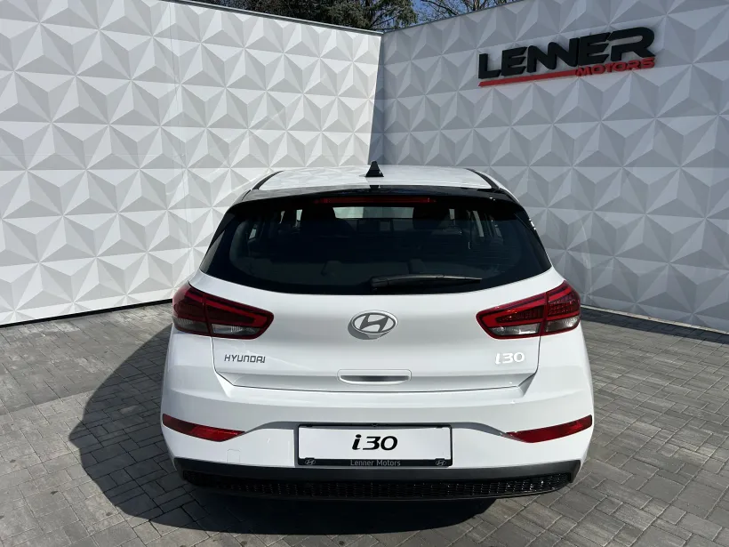 Hyundai i30 HB 1.5i COMFORT 16" ALU