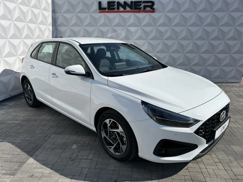 Hyundai i30 HB 1.5i COMFORT 16" ALU