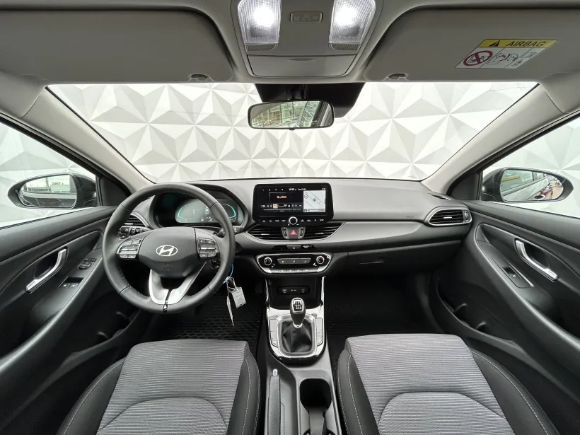 Hyundai i30 WG FL 1.5i COMFORT 16" ALU