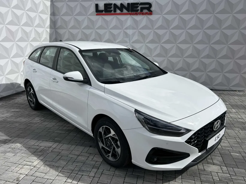 Hyundai i30 WG 1.5i COMFORT 16" ALU