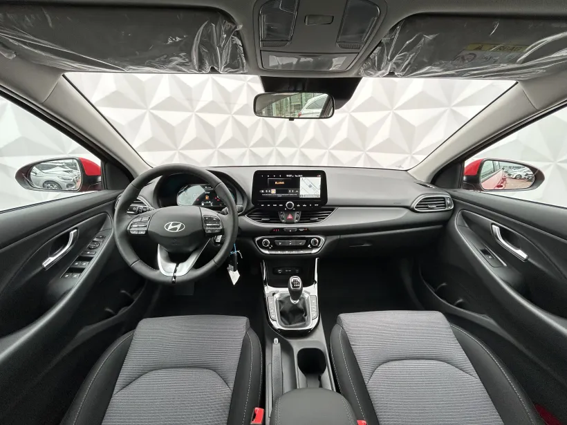 Hyundai i30 WG 1.5i GO Czech!