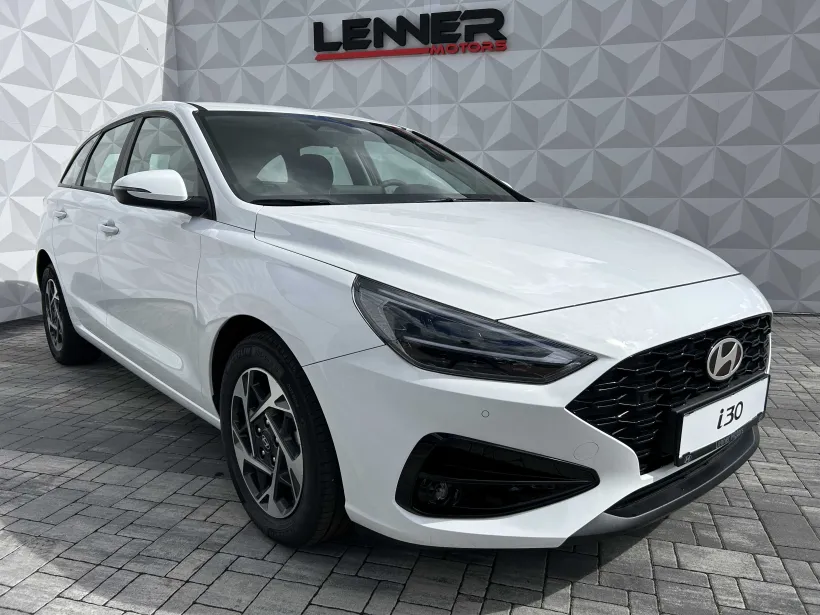 Hyundai i30 WG 1.5i COMFORT 16" ALU