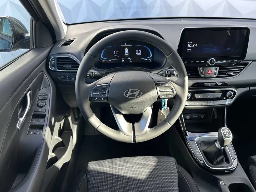 Hyundai i30 WG 1.5i GO Czech!