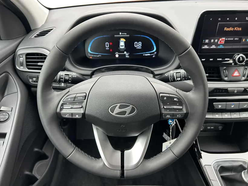 Hyundai i30 WG 1.5i COMFORT 16" ALU