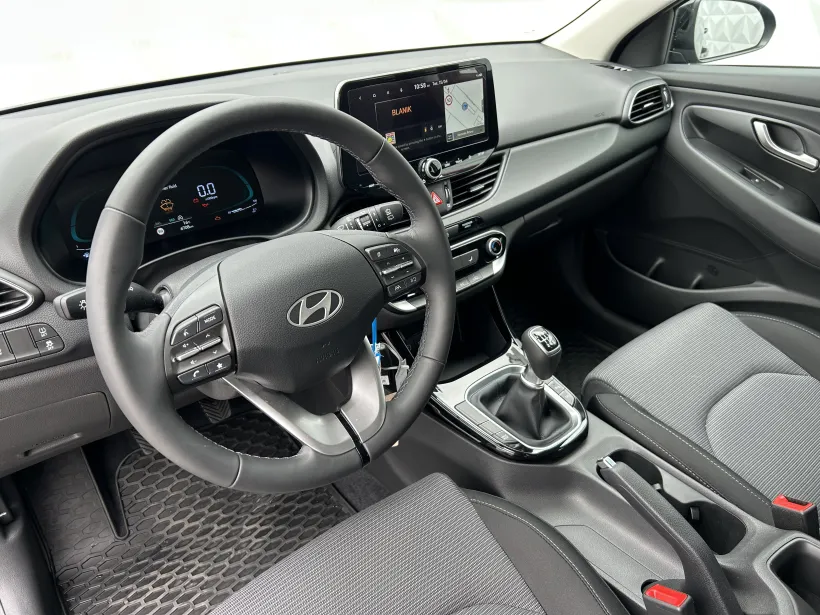 Hyundai i30 WG FL 1.5i COMFORT 16" ALU