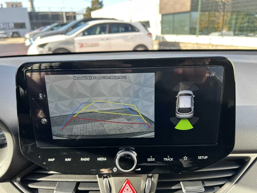 Hyundai i30 WG 1.5i GO Czech!