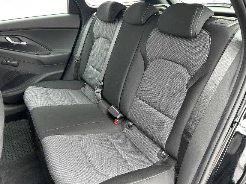 Hyundai i30 WG 1.5i GO Czech!