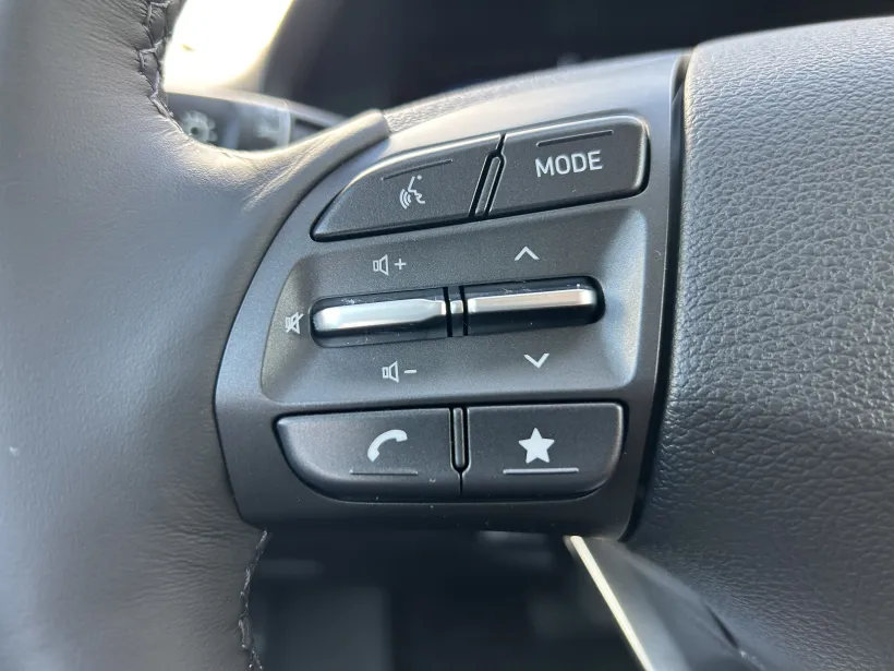 Hyundai i30 HB 1.5i COMFORT 16" ALU