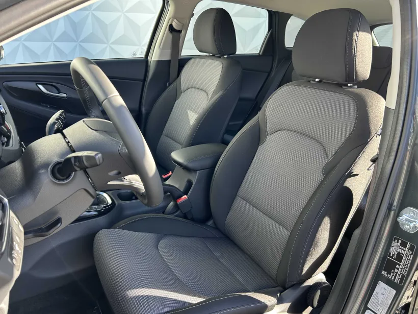 Hyundai i30 WG 1.5i GO Czech!