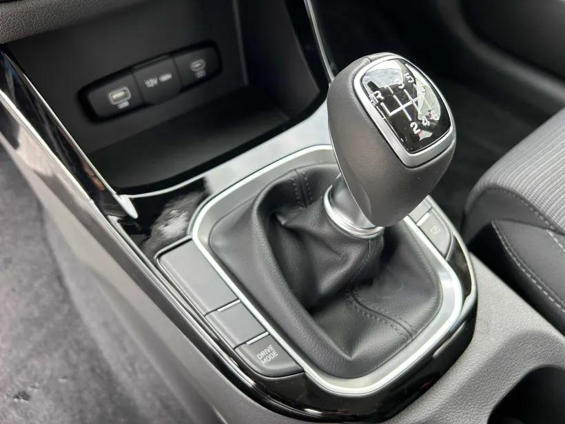 Hyundai i30 WG 1.5i COMFORT 16" ALU