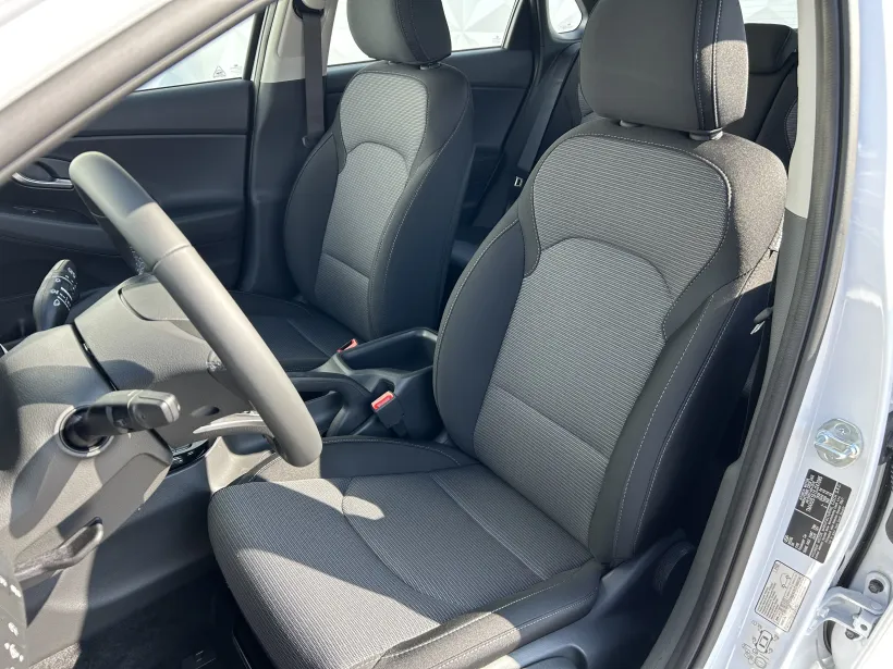 Hyundai i30 HB 1.5i COMFORT 16" ALU