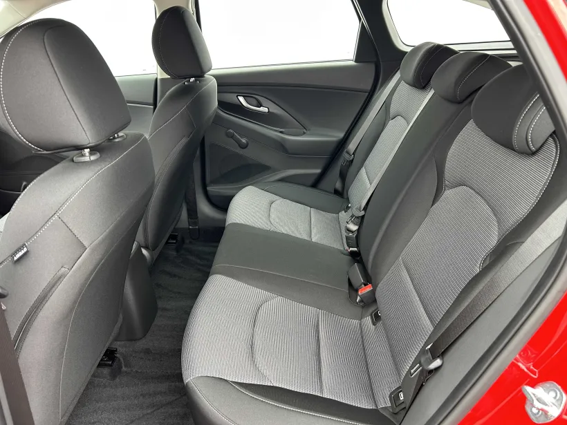 Hyundai i30 WG 1.5i COMFORT 16" ALU