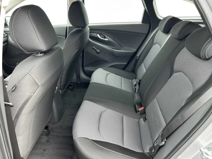 Hyundai i30 WG 1.5i COMFORT 16" ALU