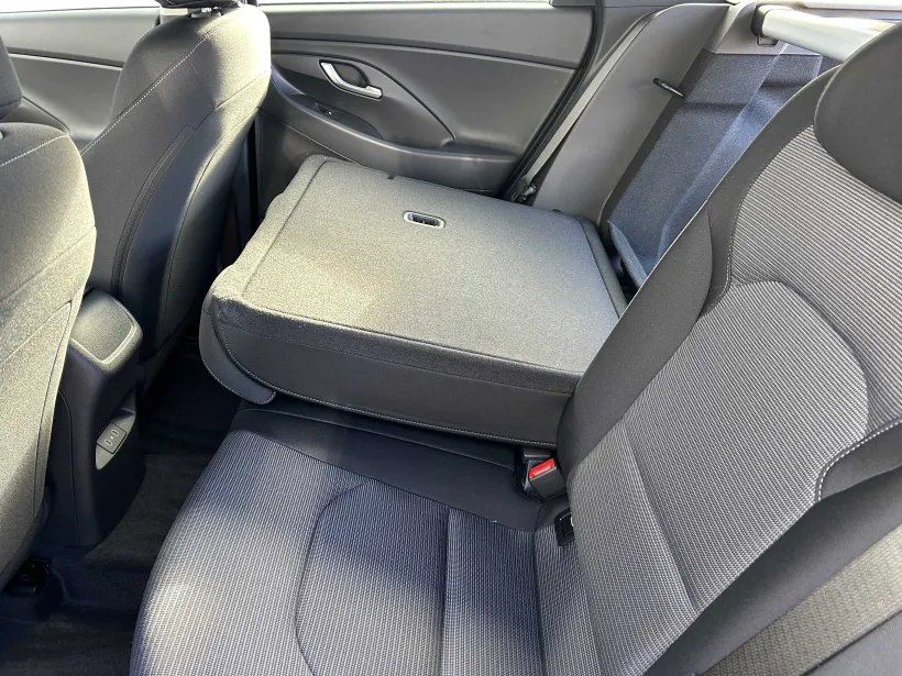 Hyundai i30 WG 1.5i GO Czech!