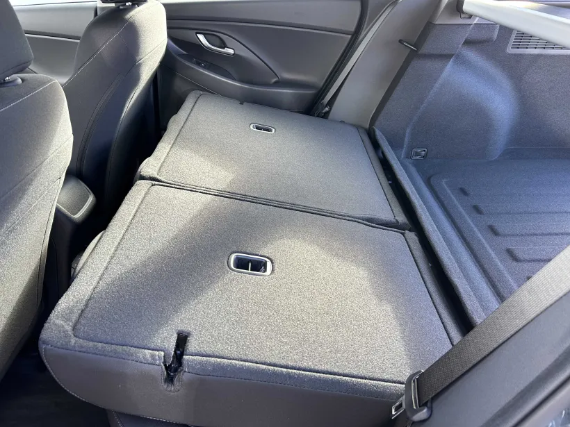 Hyundai i30 WG 1.5i GO Czech!