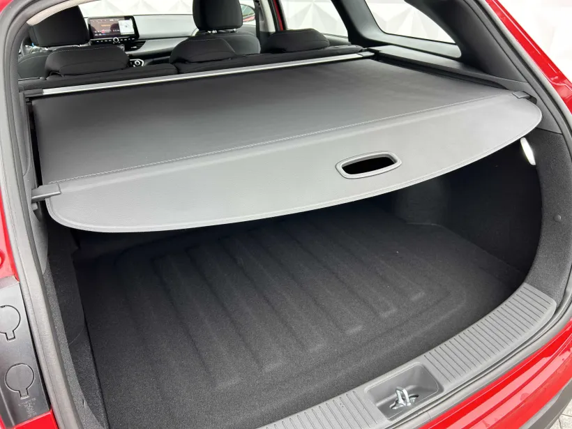 Hyundai i30 WG 1.5i COMFORT 16" ALU