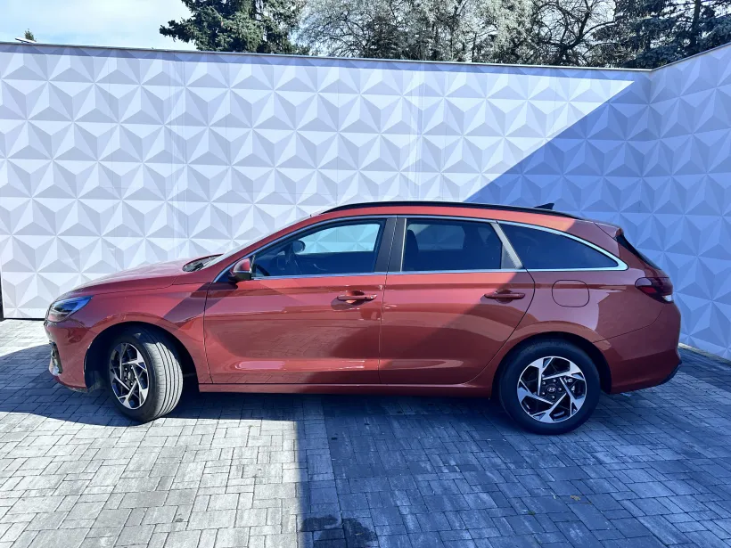 Hyundai i30 WG 1.6 T-GDi DCT STYLE SAFETY